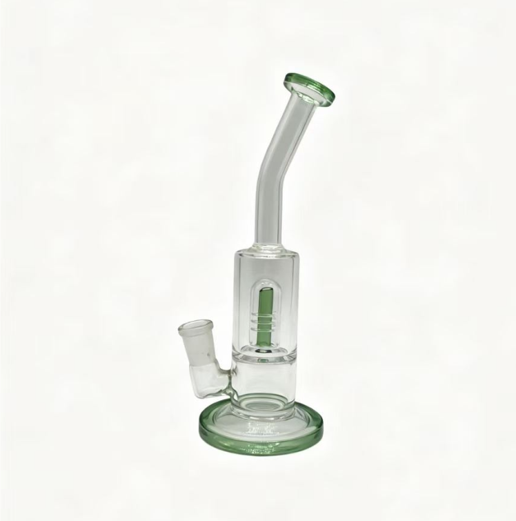 Green accented straight tube interior with filter element for smooth and comfortable smoking.