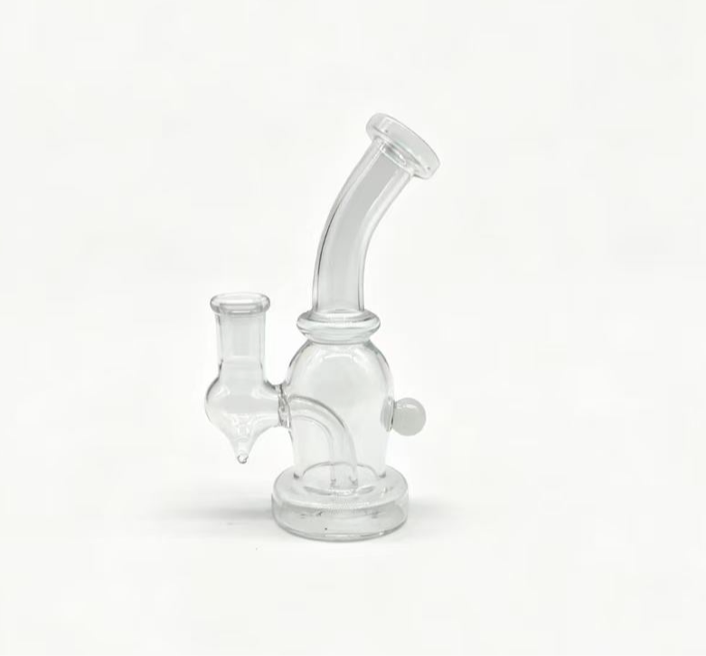 Transparent glass white jade glass ball accents the size of a palm, compact and convenient to carry, offering smooth and comfortable smoking.